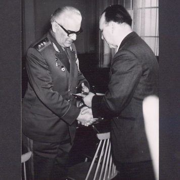 Wizyta żołnierzy radzieckich. Komitet Miejski PZPR.