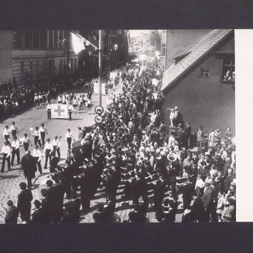 Obchody 1 Maja 1970 r. Pochód.