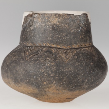 Waza z baniastym brzuścem