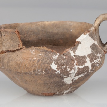 Czerpak z dwustożkowatym brzuścem