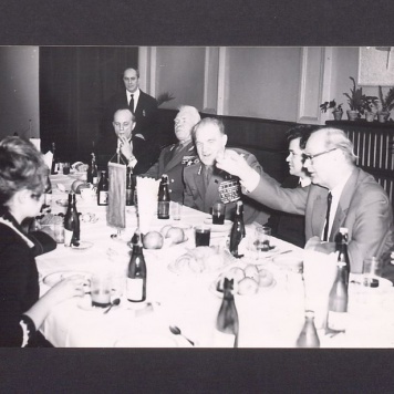 Wizyta żołnierzy radzieckich. Komitet Miejski PZPR.