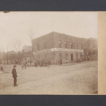 Zakład fotograficzny Pelagii Eitner-Gdeczyk.