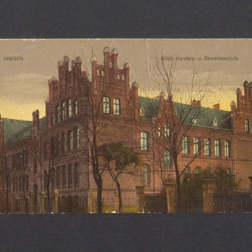 Liceum Ekonomiczne na ul. Chrobrego.