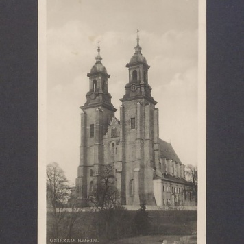 Gniezno, katedra.