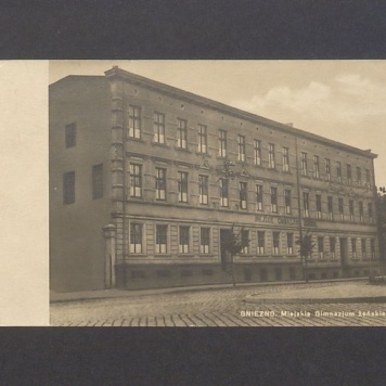 Miejskie Gimnazjum Żeńskie.