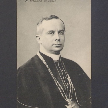 Arcybiskup Edmund Dalbor.