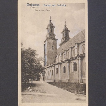 Gniezno, katedra, strona południowa.