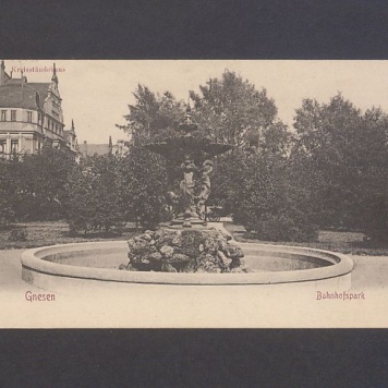 Park dworcowy (Kościuszki) w Gnieźnie.