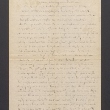 Kochani i drodzy nasi Państwo. Paczkę od was i kartkę otrzymaliśmy [...]