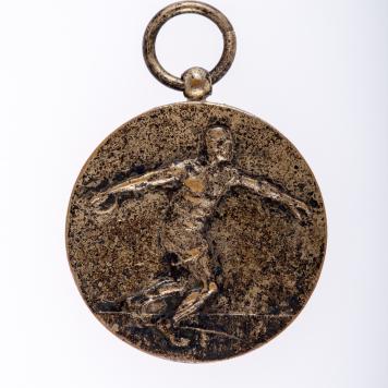 I nagroda w zawodach w rzucie dyskiem