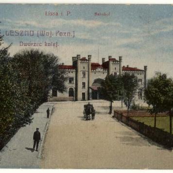 Dworzec kolejowy w Lesznie